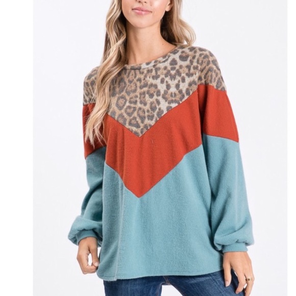 Chevron color block sweater - Picture 6 of 7